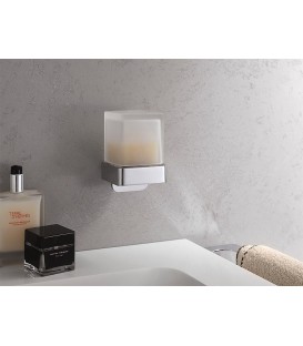 Distributeur de savon liquide emco loft chrome avec coupe inversée