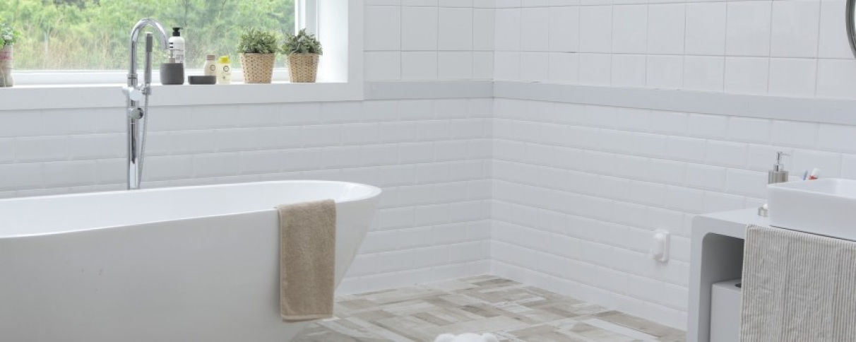 Quels sont les accessoires indispensables d'une salle de bain ?